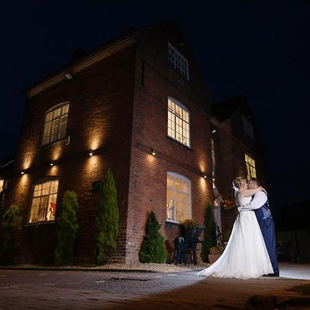 The Barns Hotel Cannock Exterior photo